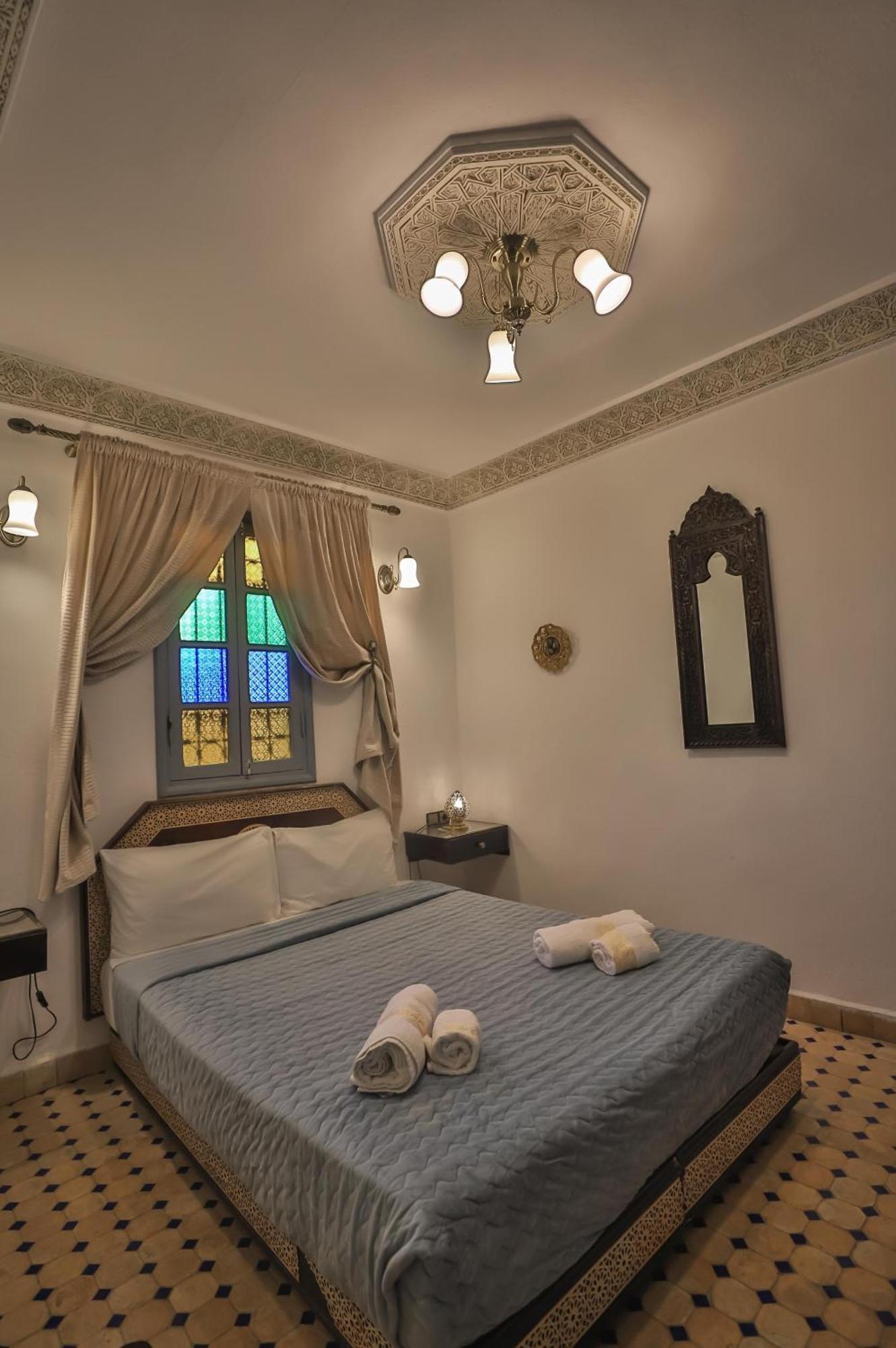 Riad Skilfo Фес Екстериор снимка