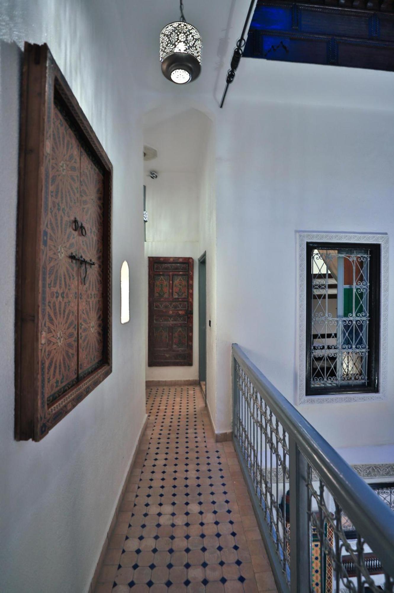 Riad Skilfo Фес Екстериор снимка